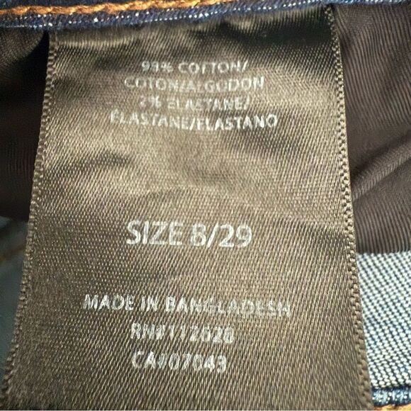 Tahari Kelly Classic Skinny Blue Skinny Jeans with Modern Tapered Fit - Picture 5 of 7